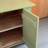 Pantry buffet