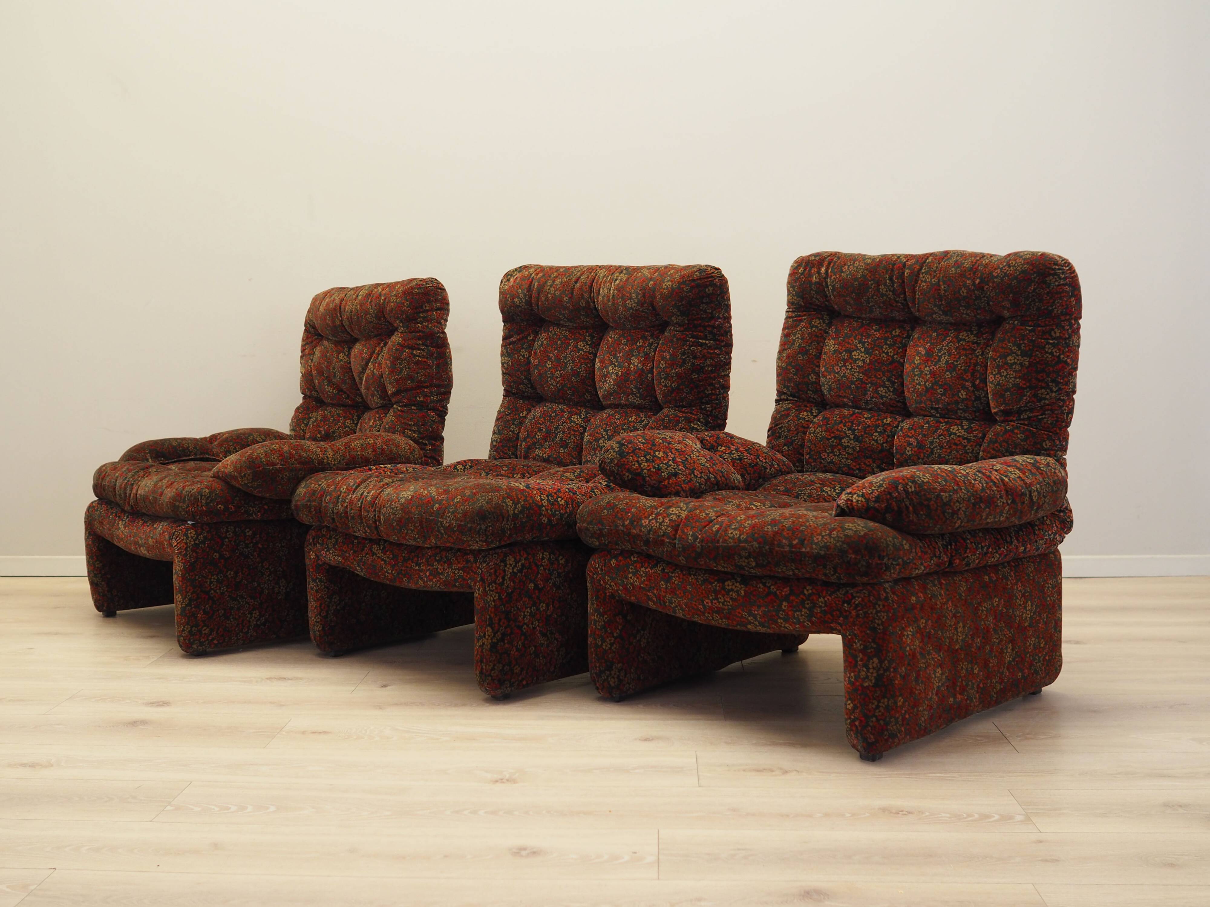 Modular sofa, Italian design, 1960s, production: Italy