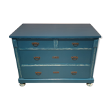 Dresser in restyled solid