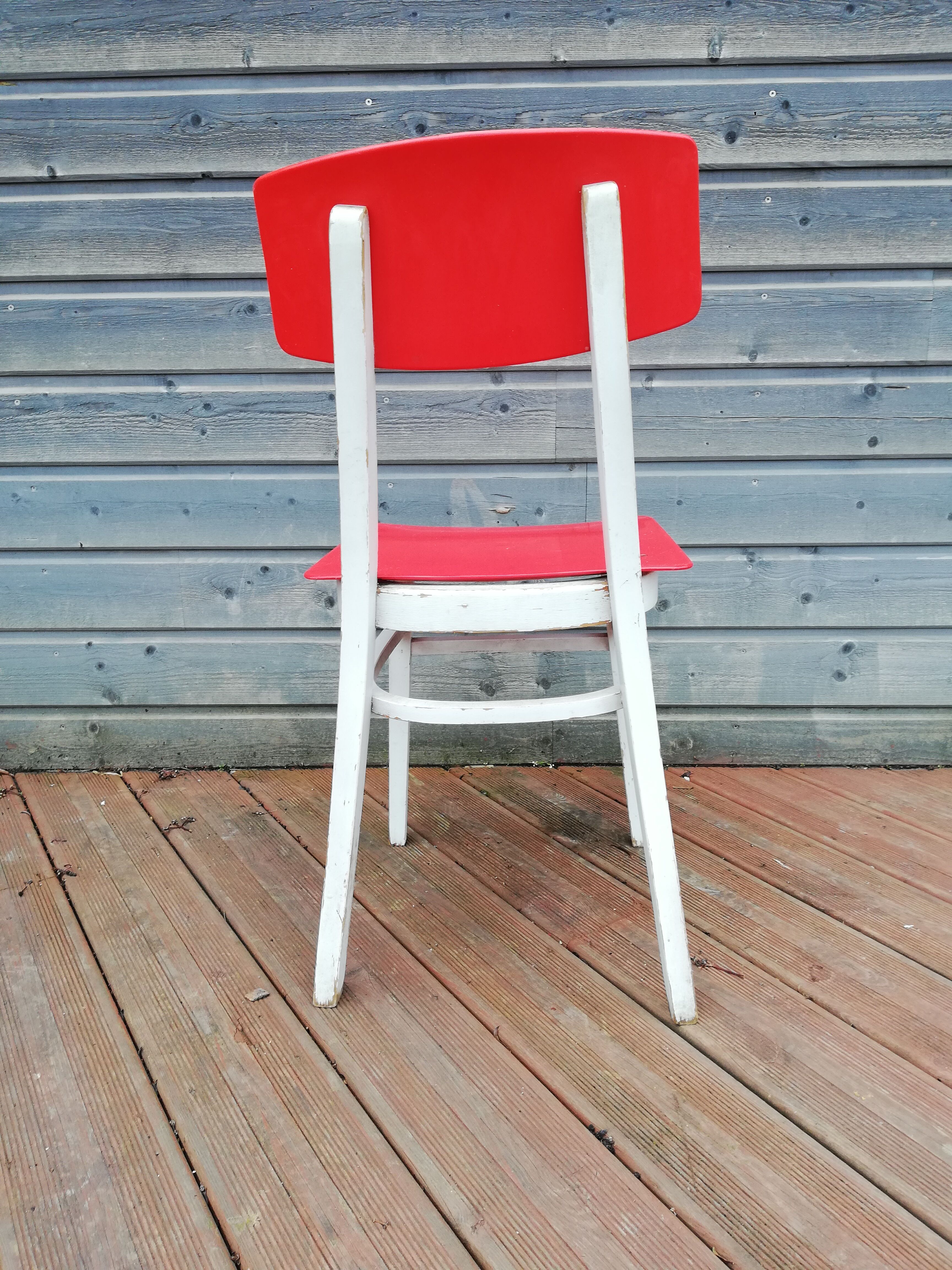 Lot de 4 chaise et une table vintage , années 70