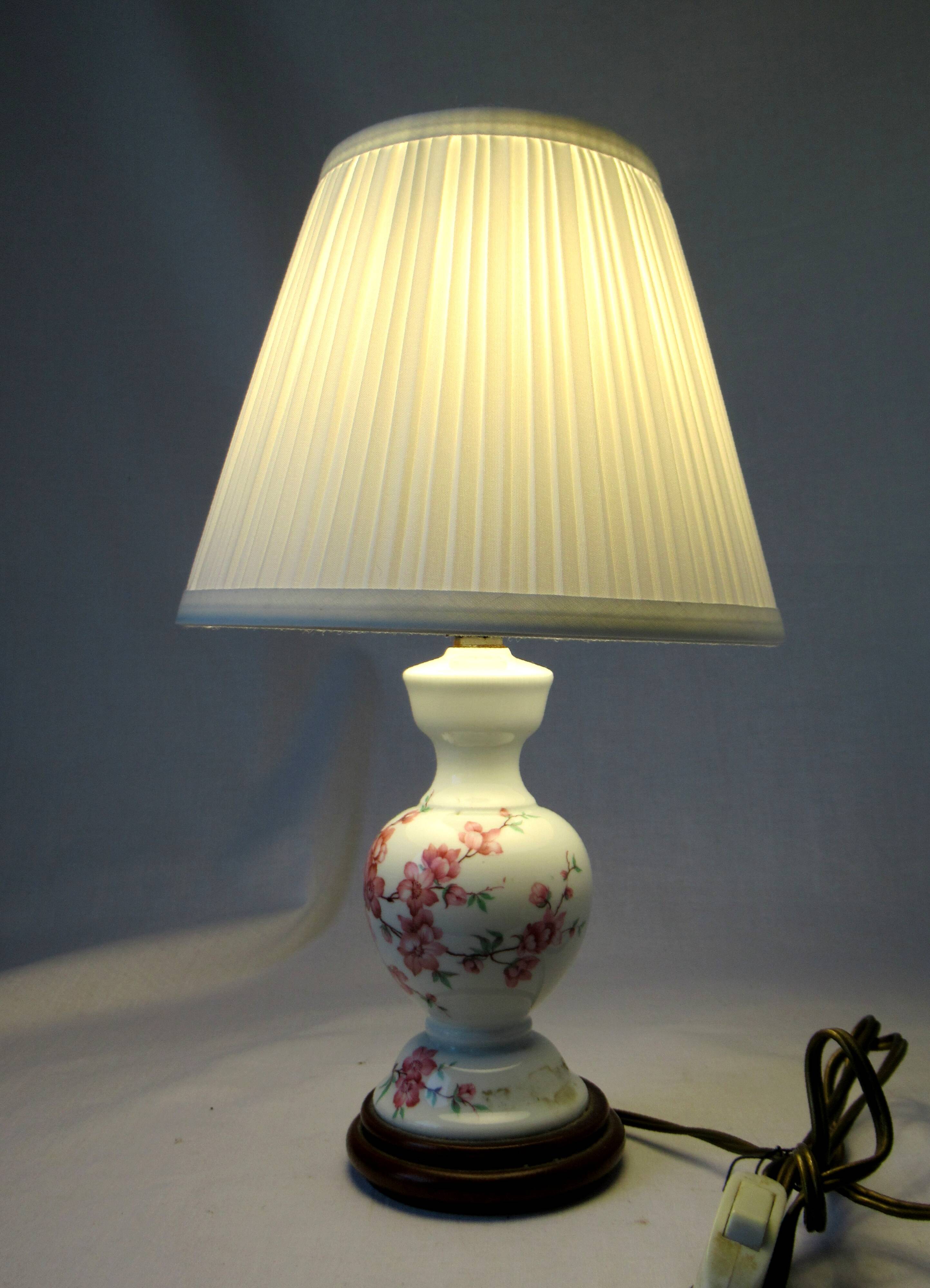 Bedside lamp