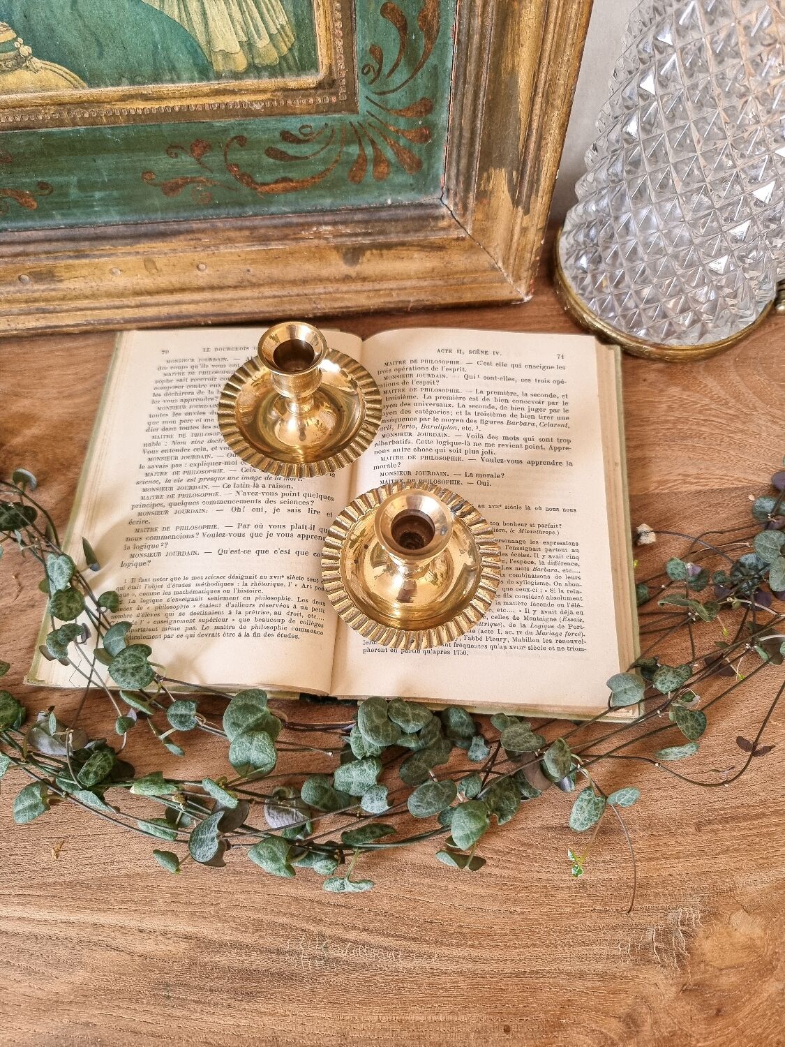 Paire de petits bougeoirs en laiton