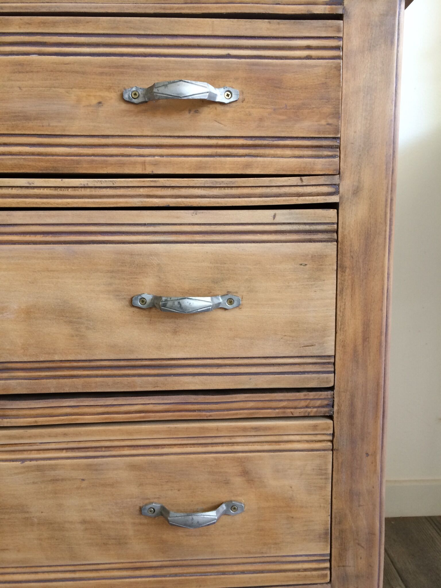 Art Deco chest of drawers
