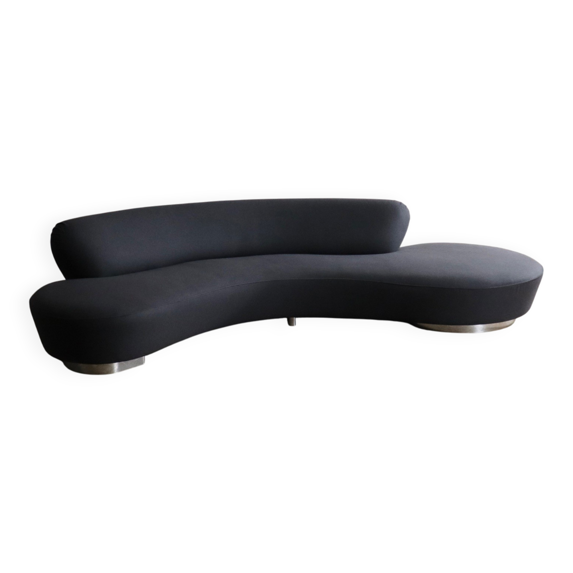 Vladimir Kagan serpentine sofa for Directional USA 1999