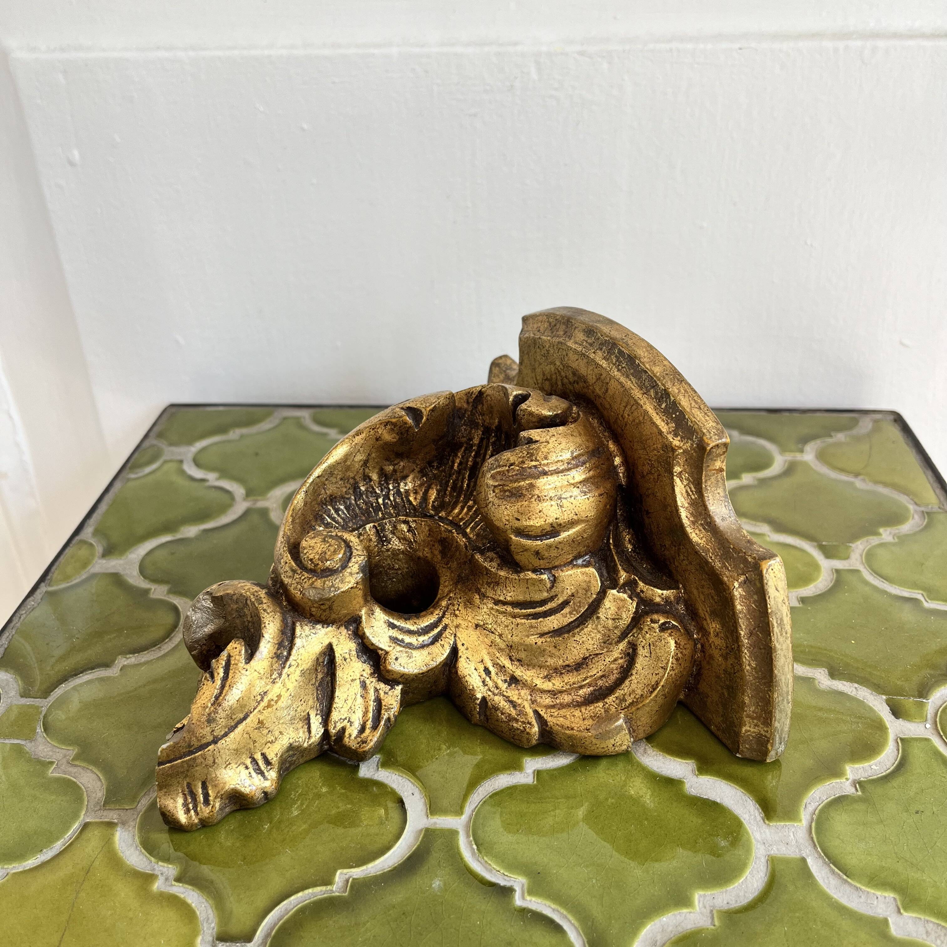 Baroque style wall console shelf in gilded wood