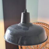 Vintage industrial suspension in enamelled sheet metal
