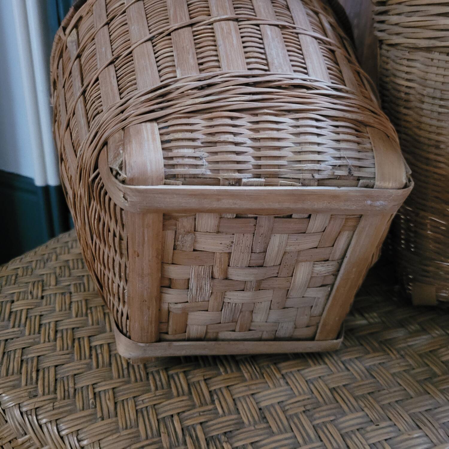 Duo de cache-pots en osier – France 1970-1980