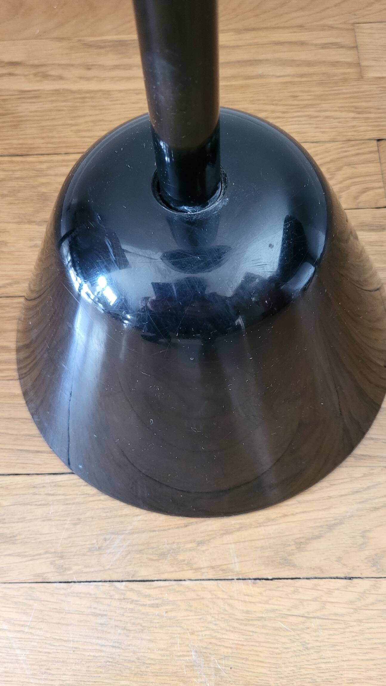 Black “Servofumo” ashtray by Zanotta Achille and Pier Castiglioni 1960 Italy Vintage