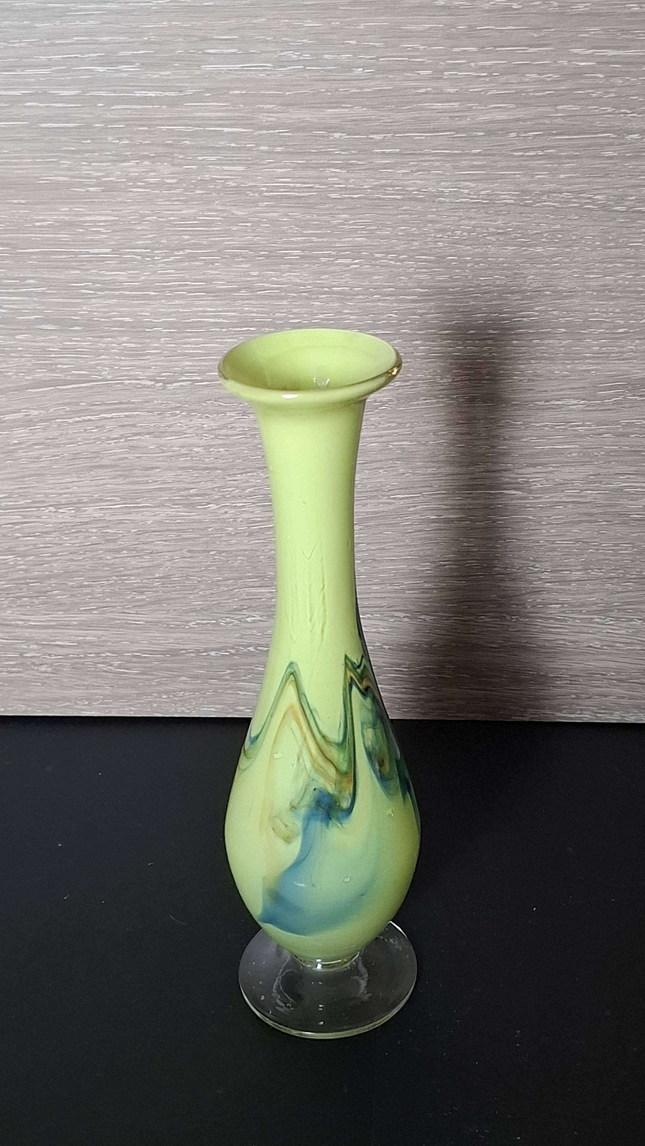 Chinese Dalian Glass vase - Snowflakes 1950