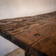Table industrielle avec plateau d’établi