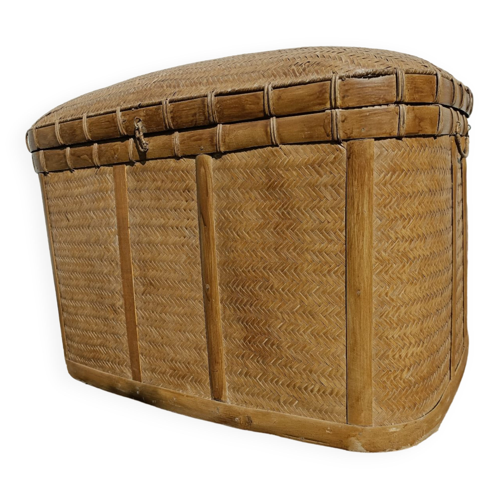 Old trunk rice straw