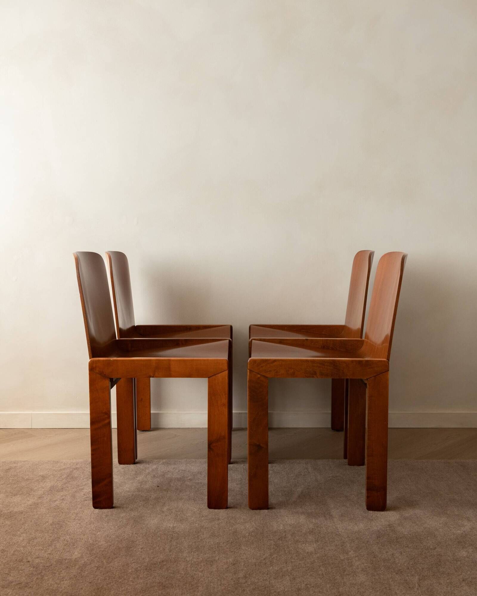 Italian Plywood Dining Chairs Attributed to Molteni, 1970s, Set of 4