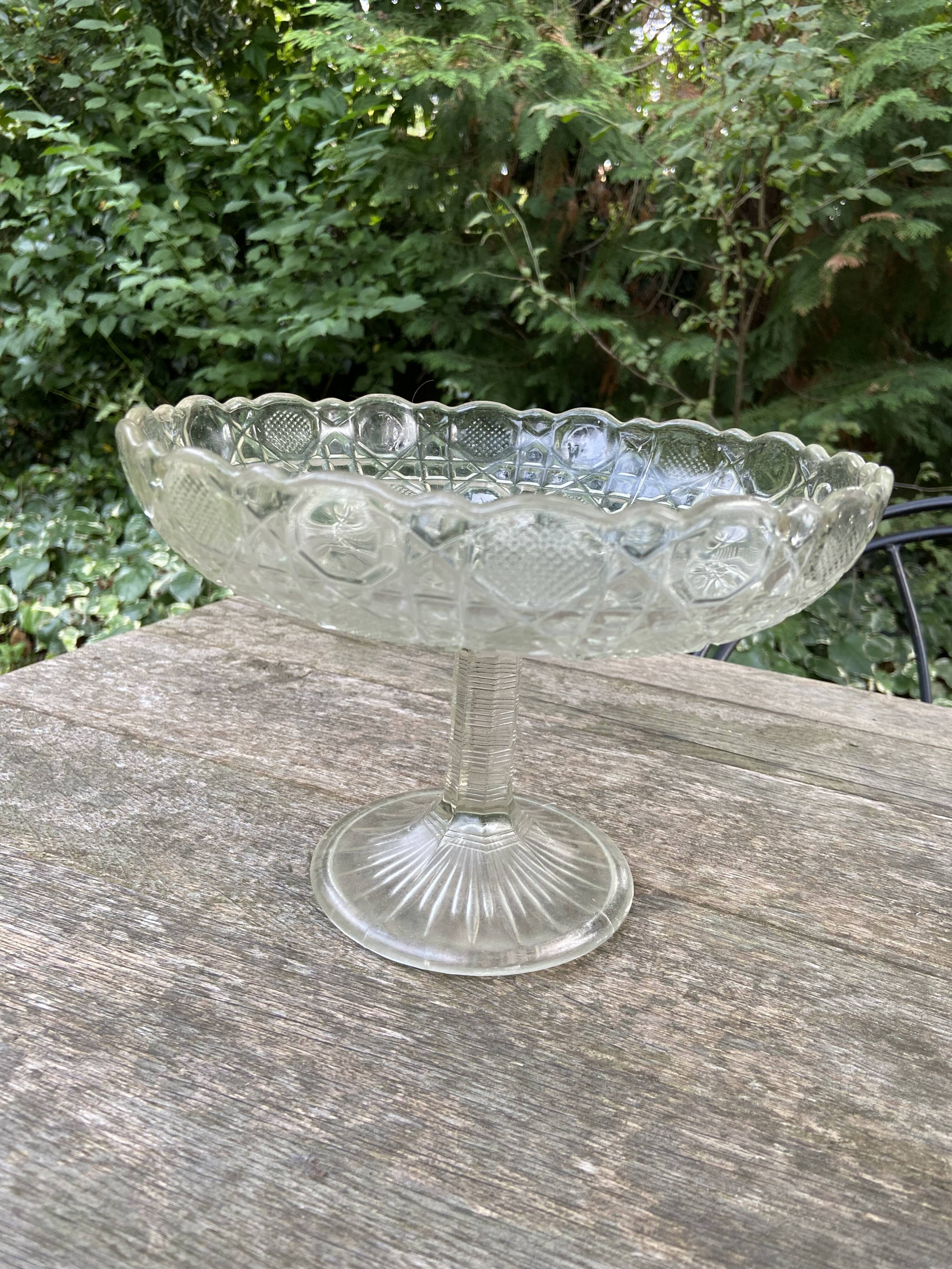 Compotier glass fruit cup 1950