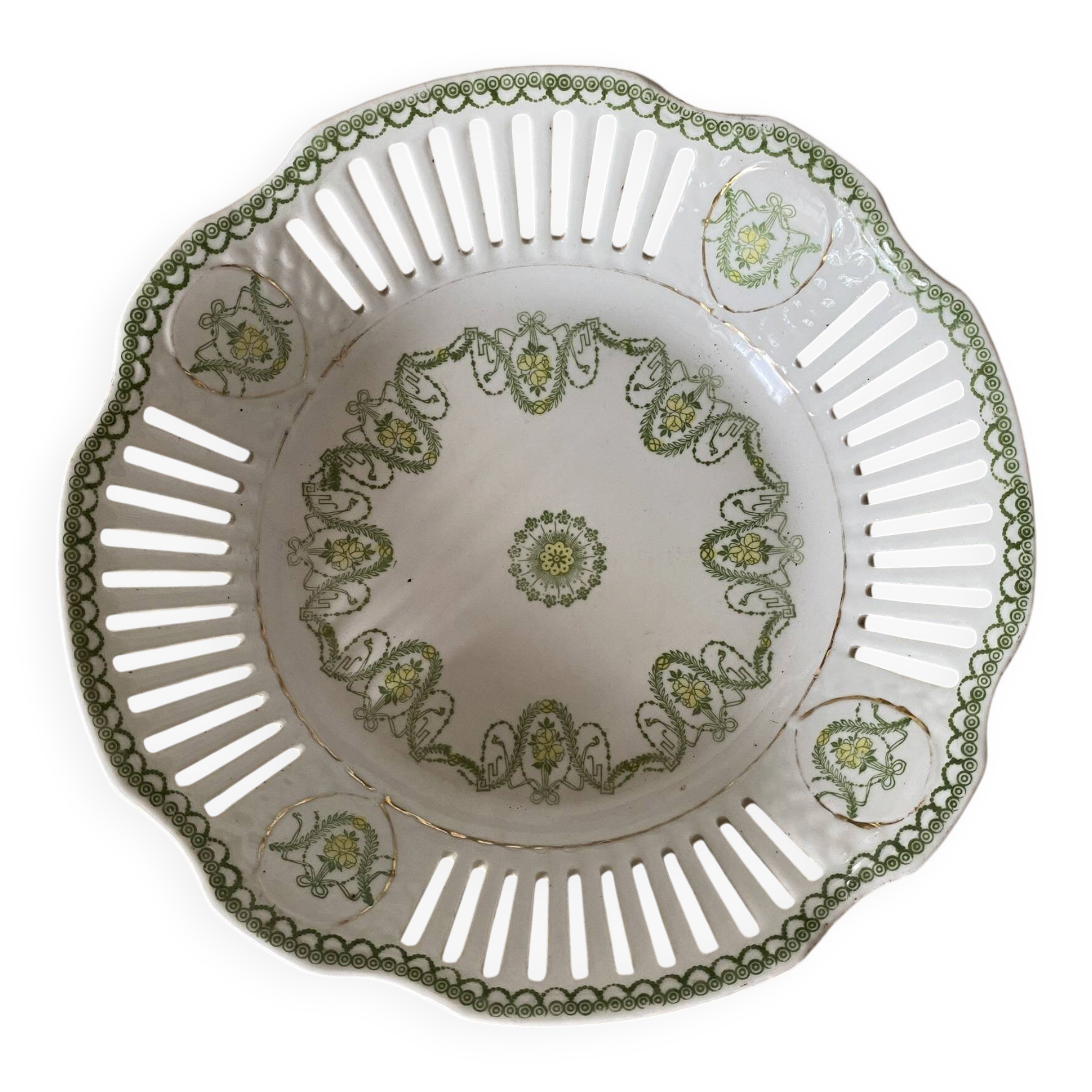 Coupe à fruits en porcelaine ajourée