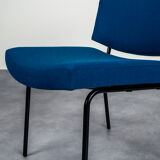 Pierre Guariche's Consulting Armchair for Meurop with Kvadrat fabric