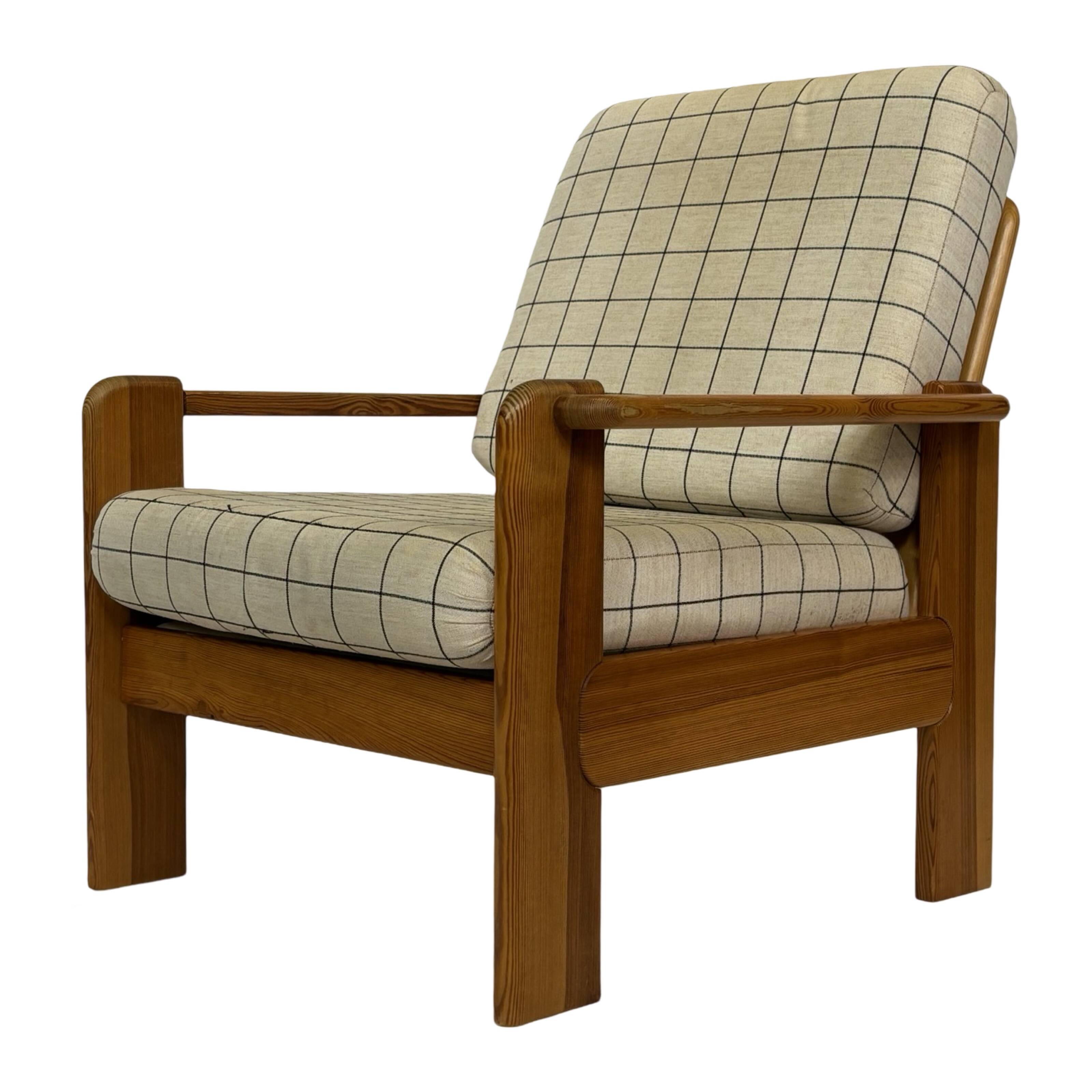 Vintage armchair set of 2 pinewood pine 70s design