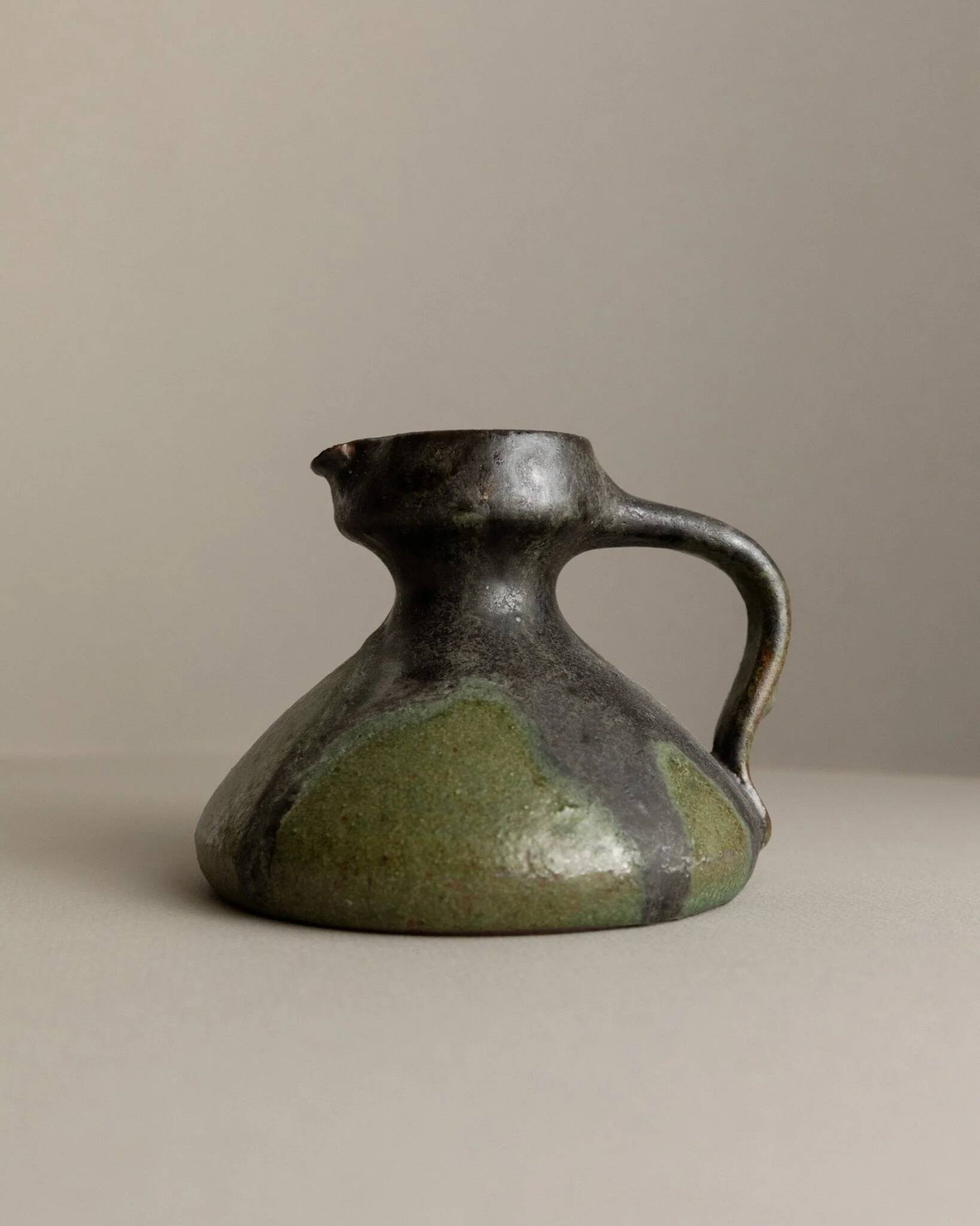 Vase en céramique fat lava vert-noir par Luise Duncker Studio, vintage des années 1970, milieu du siècle.