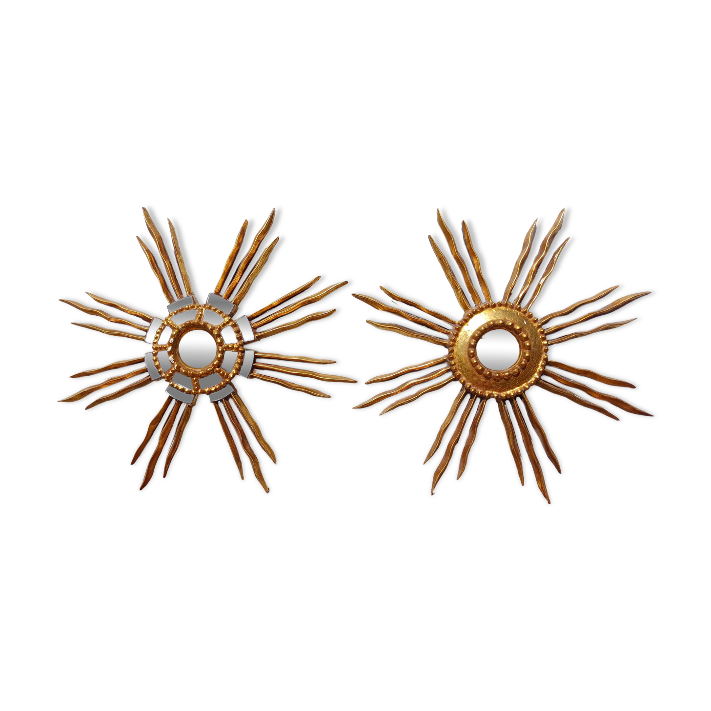 2 miroirs soleil bois et stuc doré