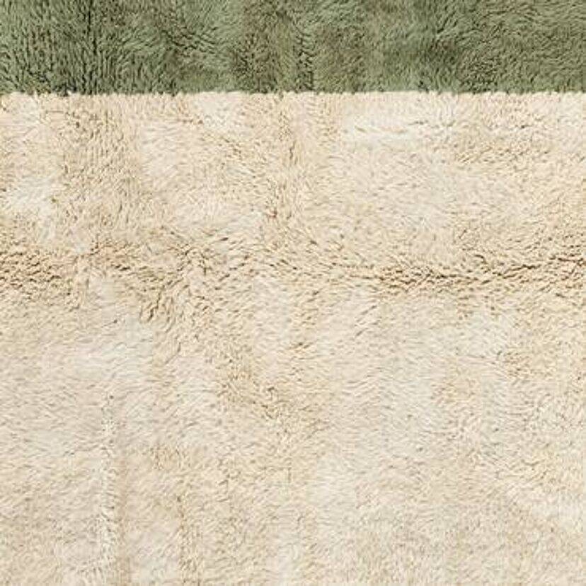 Luxury Handmade Rug 250cm x 150cm