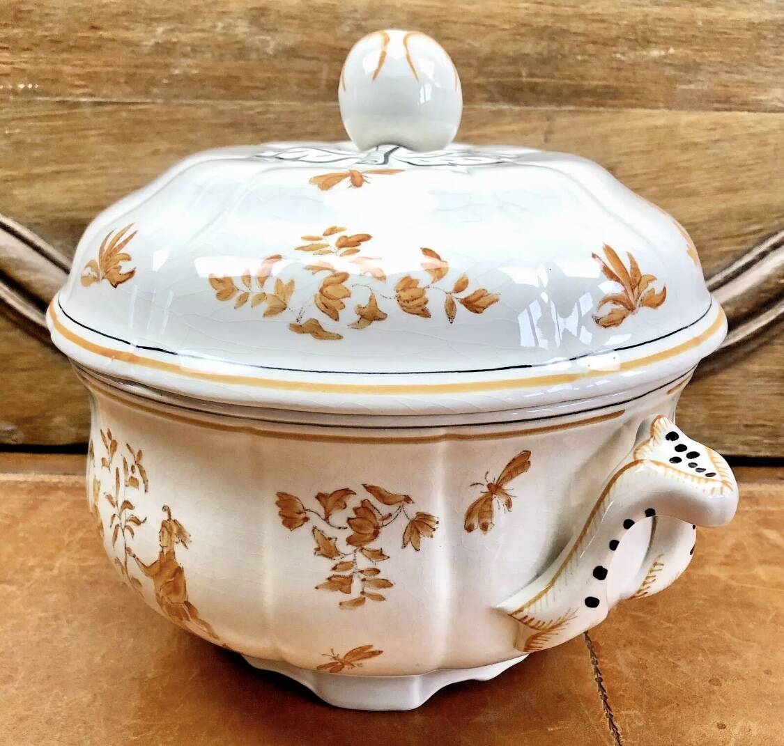 Ancienne soupière légumier Longchamp décor Moustiers Olerys 2