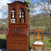 Commode, secrétaire, bibliothèque: meuble 3 en 1