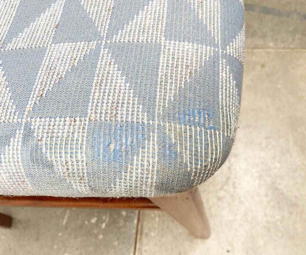 Set of chairs with a minimalist pattern, 1960s