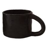 Petite tasse en grès noir