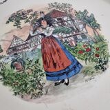 Presentation dish, Sarreguemines, Obernai, Décor Henri Loux, 35 cm