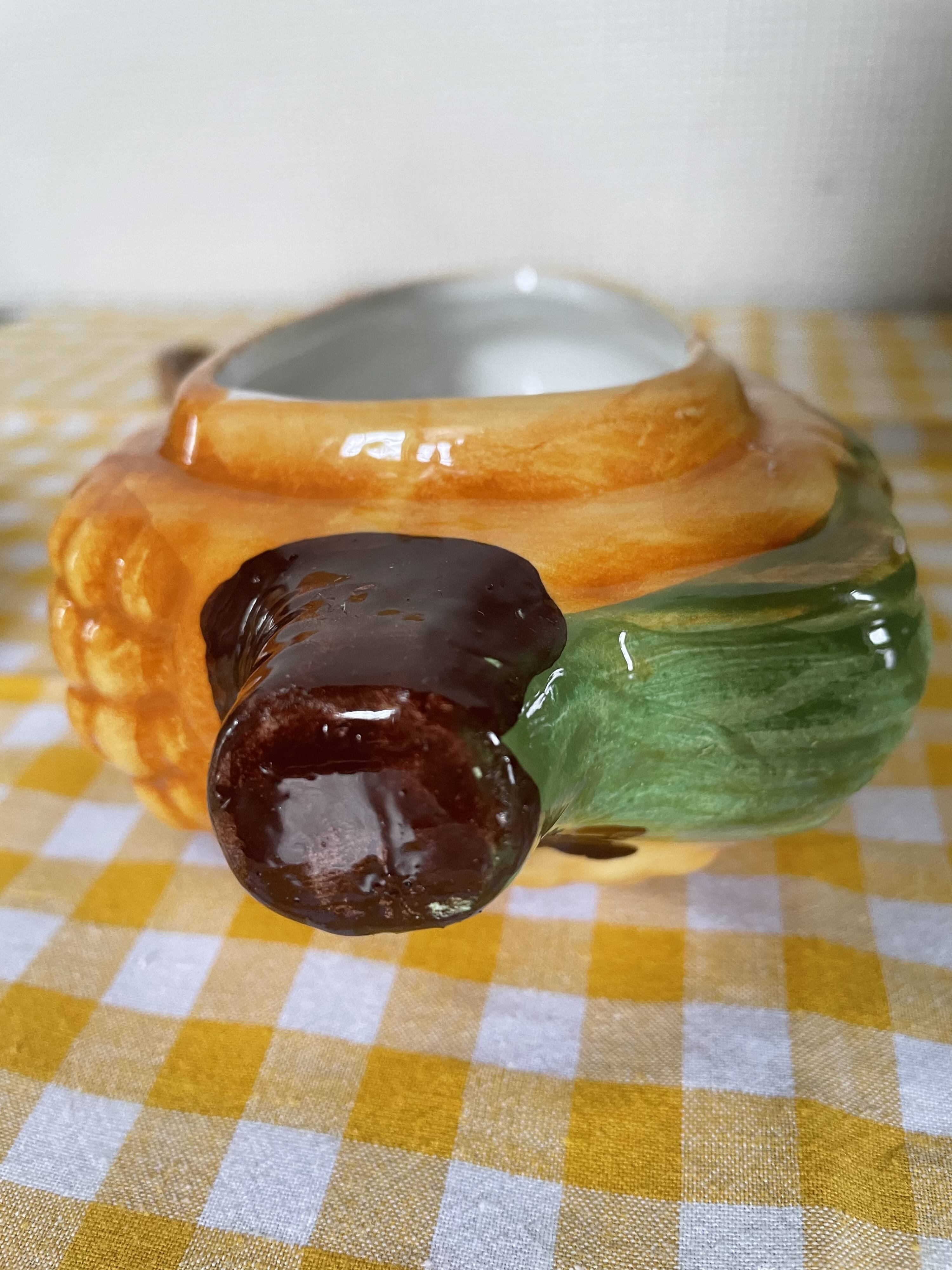 Corn cob slip gravy boat
