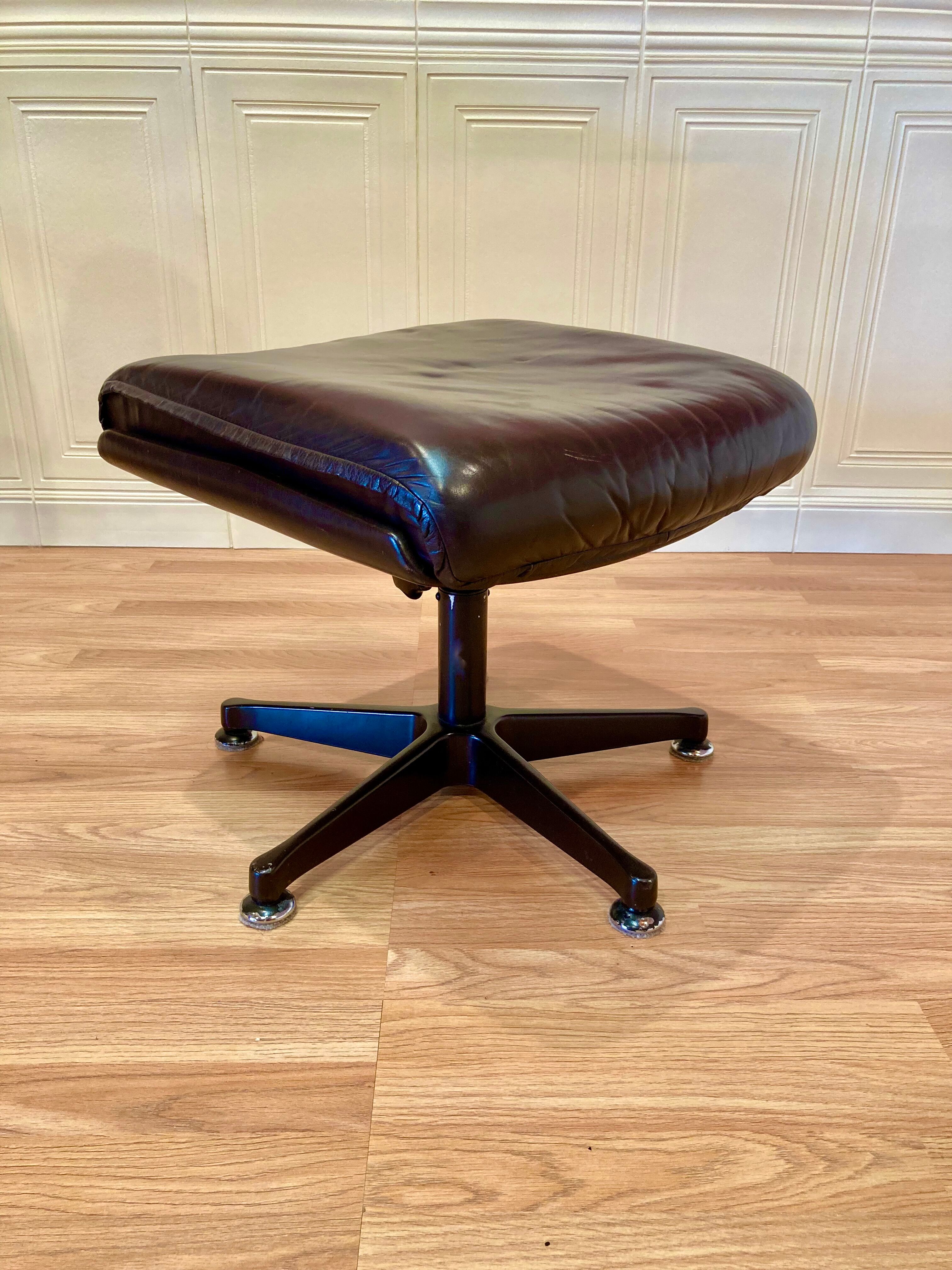 Swivel armchair and its ottoman "drabert" for "gerd lange".