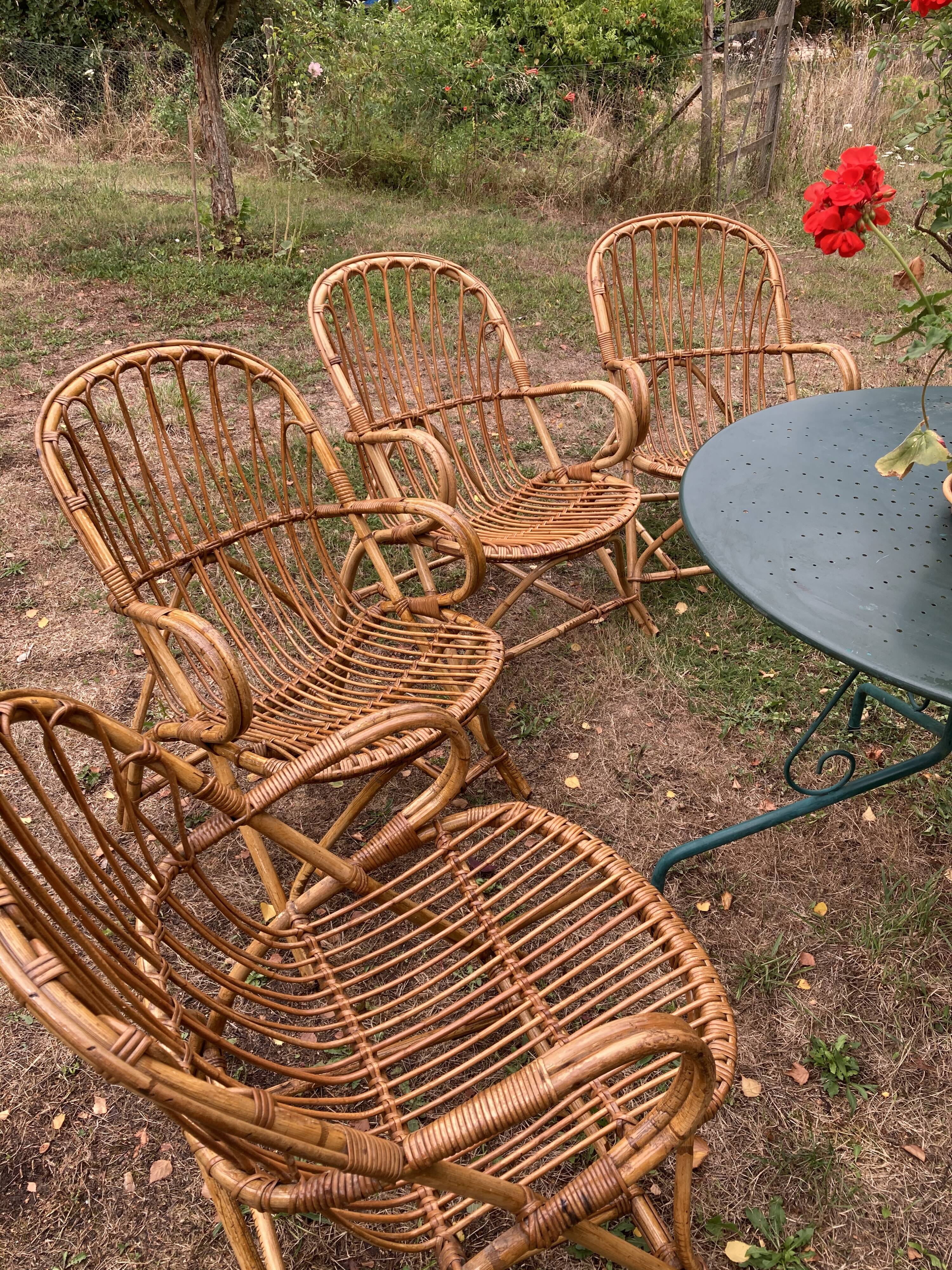 Lot de 4 fauteuils adultes en rotin