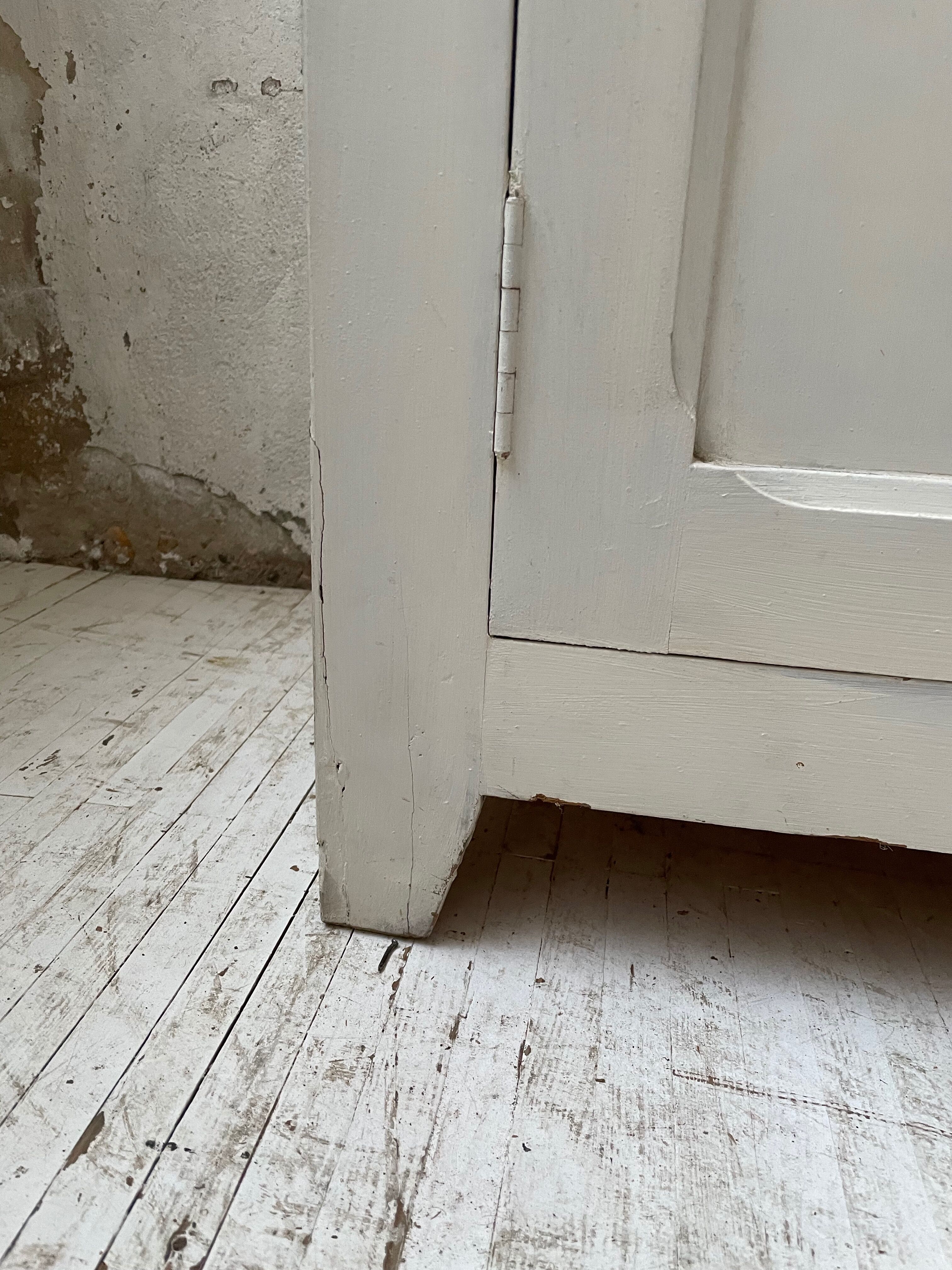 White cutter cabinet