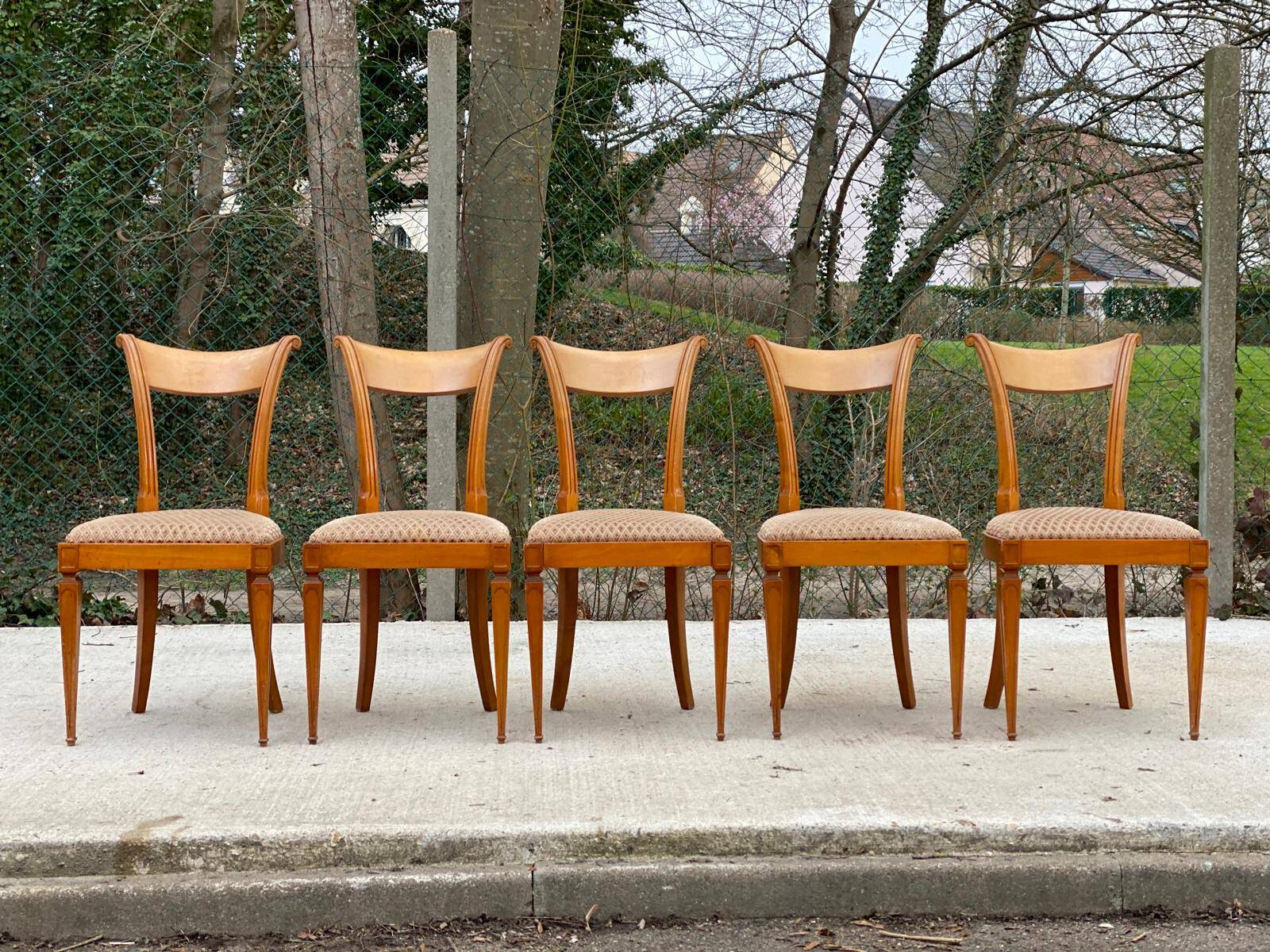 5 Louis XVI chairs in solid wood and beige tiled suede