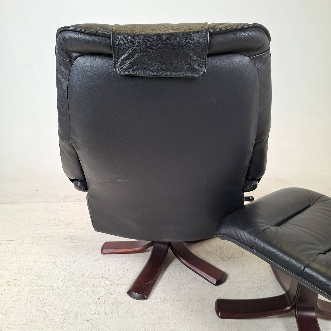 BD Furniture Adjustable Armchair with Footstool
