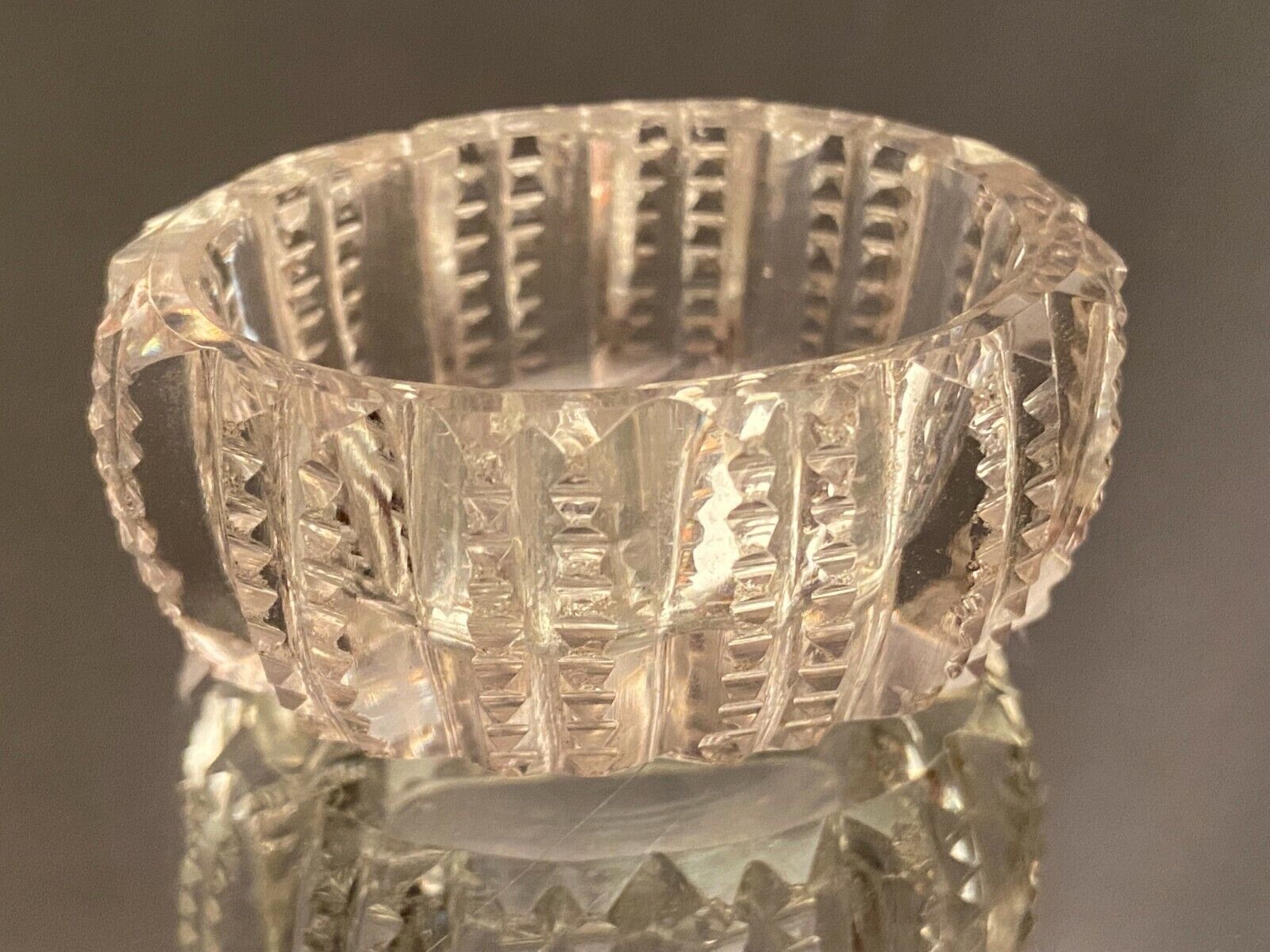 Oblong crystal salt dish