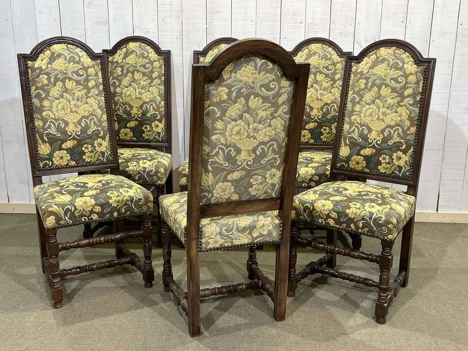 Set of 6 louis xiii beech chairs from the 1950s