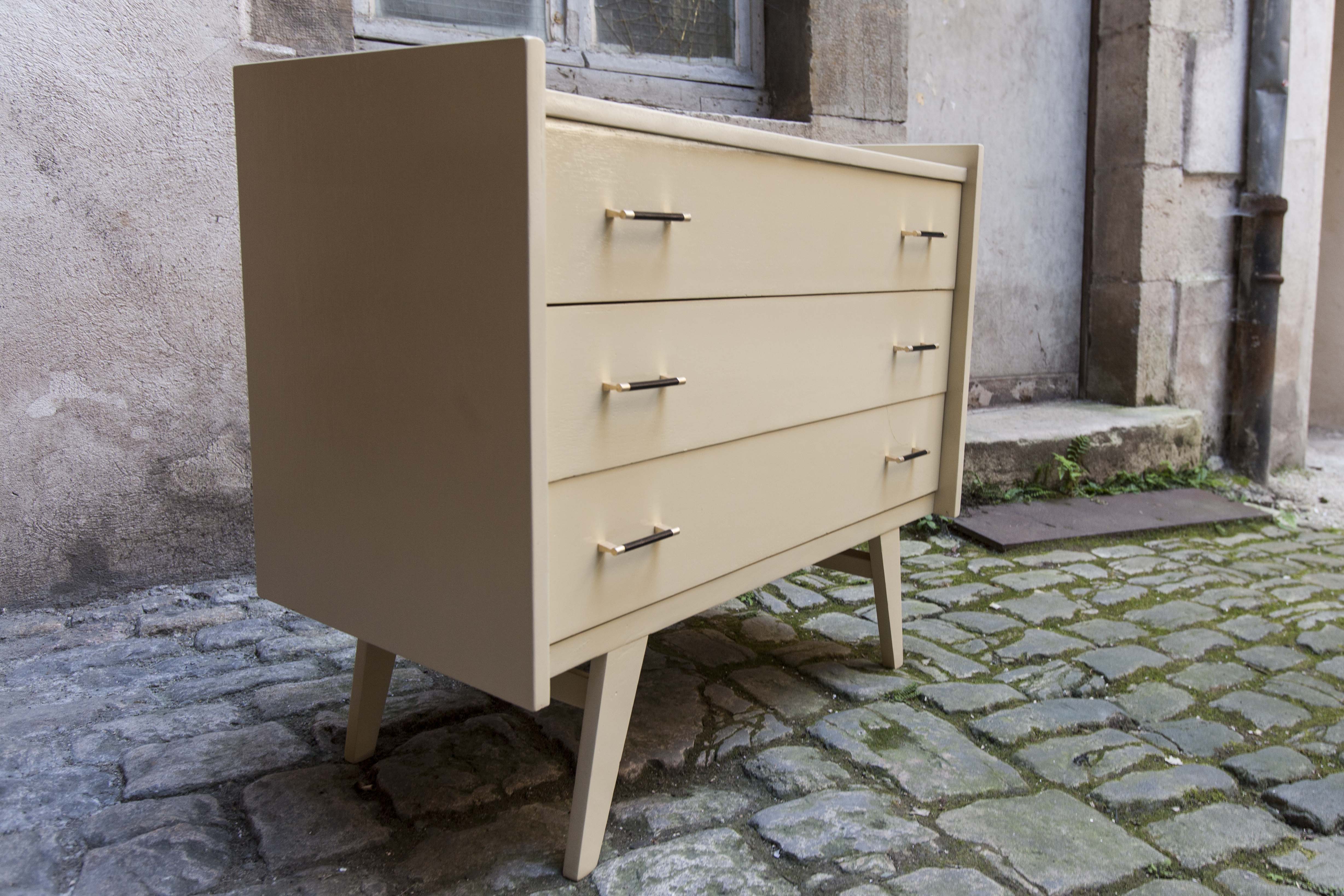 Chest of drawers 50s relooked ivory