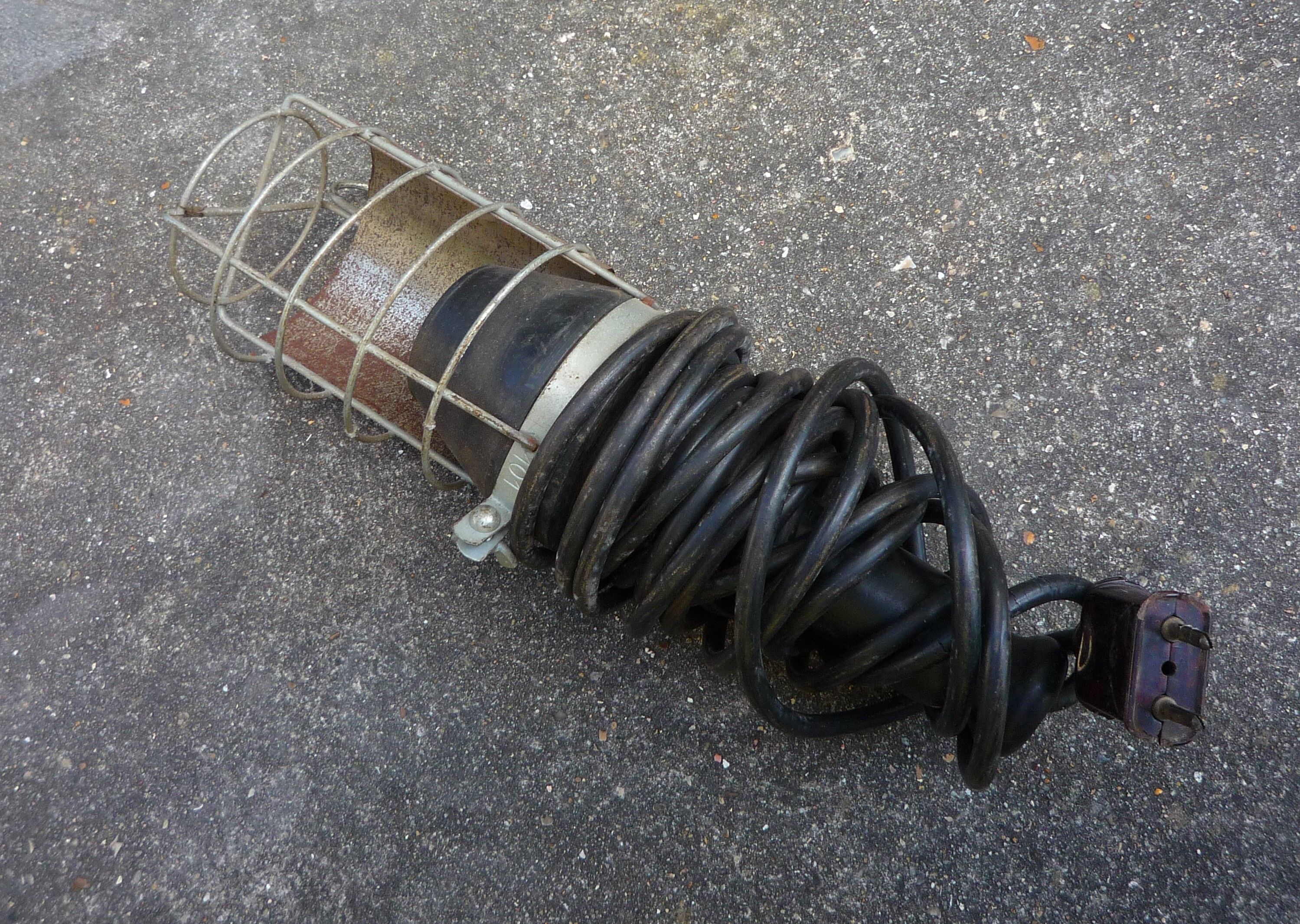 Industrial workshop walking lamp, vintage 1960s