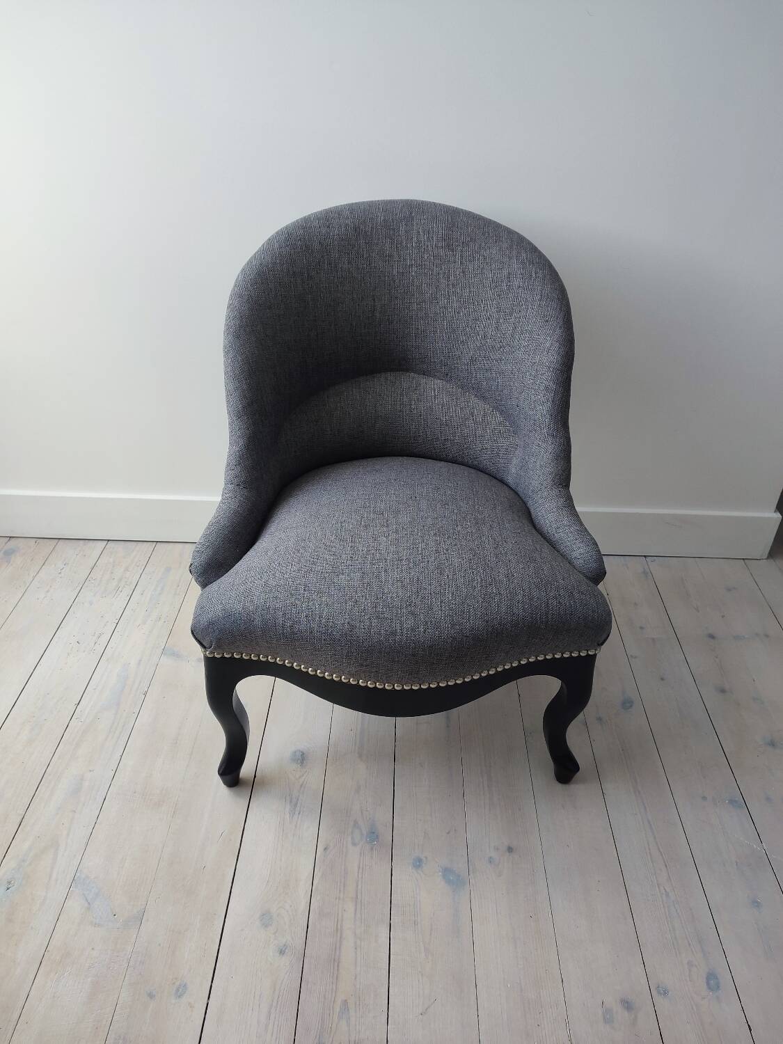 Children's toad chair