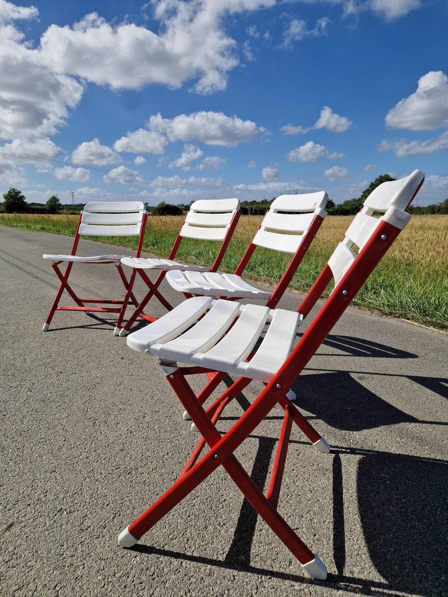 Lot de 4 chaises pliantes vintage