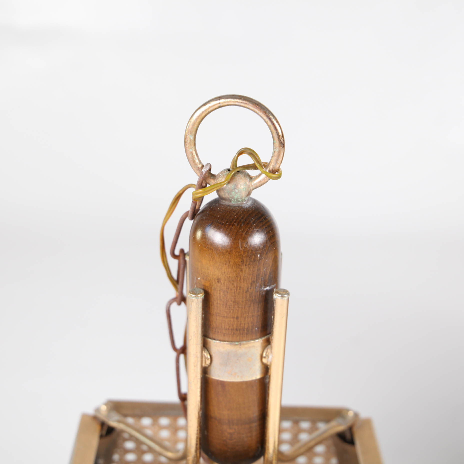 Pair of vintage suspensions in wood, brass and cannage under altuglass