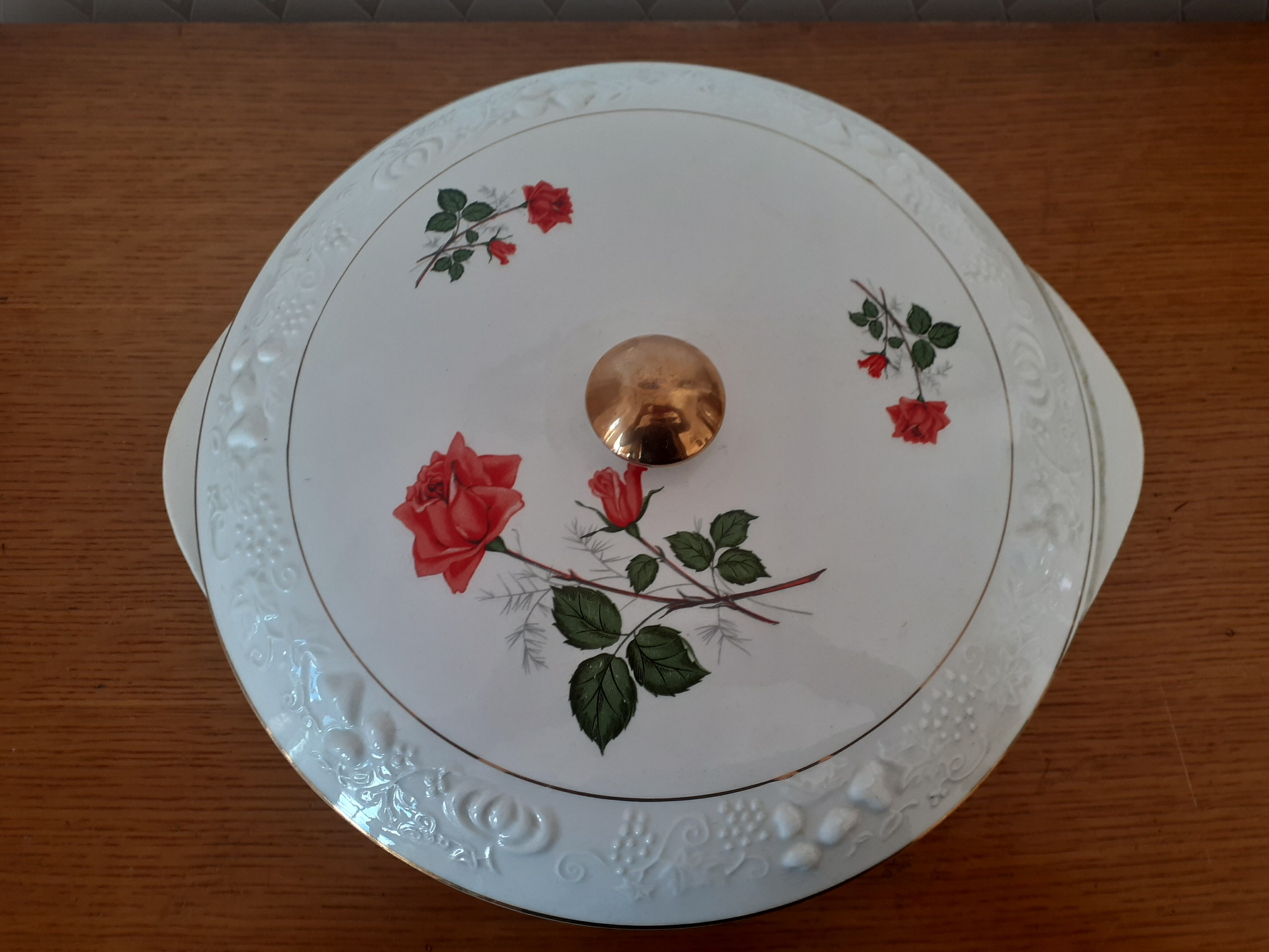 Vegetable soup Digoin Sarreguemines Sthendal