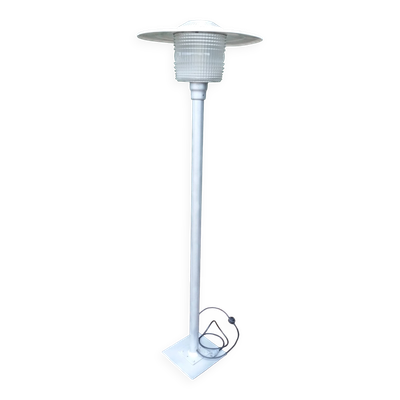 Lampadaire holophane