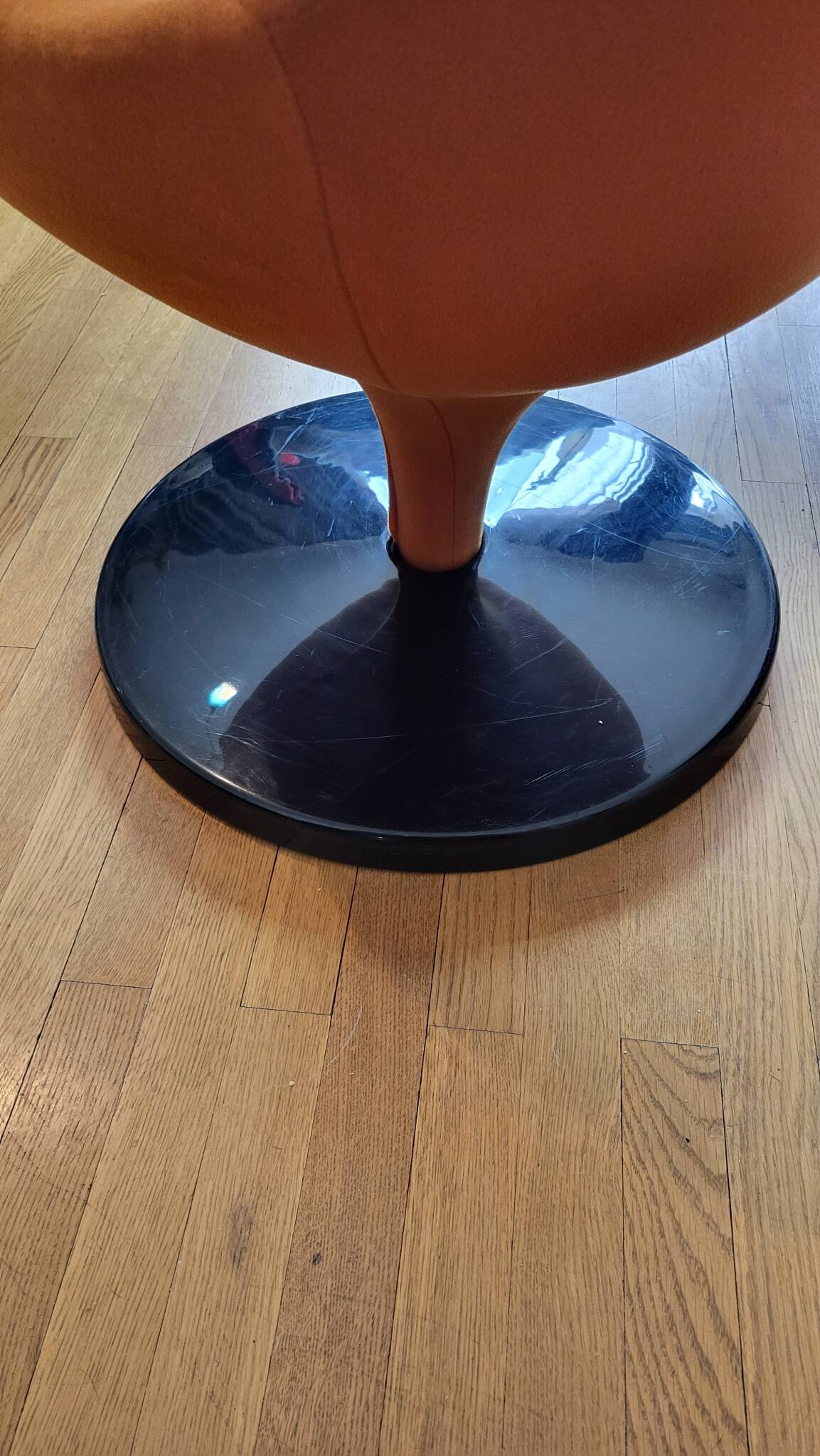 Pierre Guariche armchair "in orange fabric by Meurop Belgium 1960 Vintage