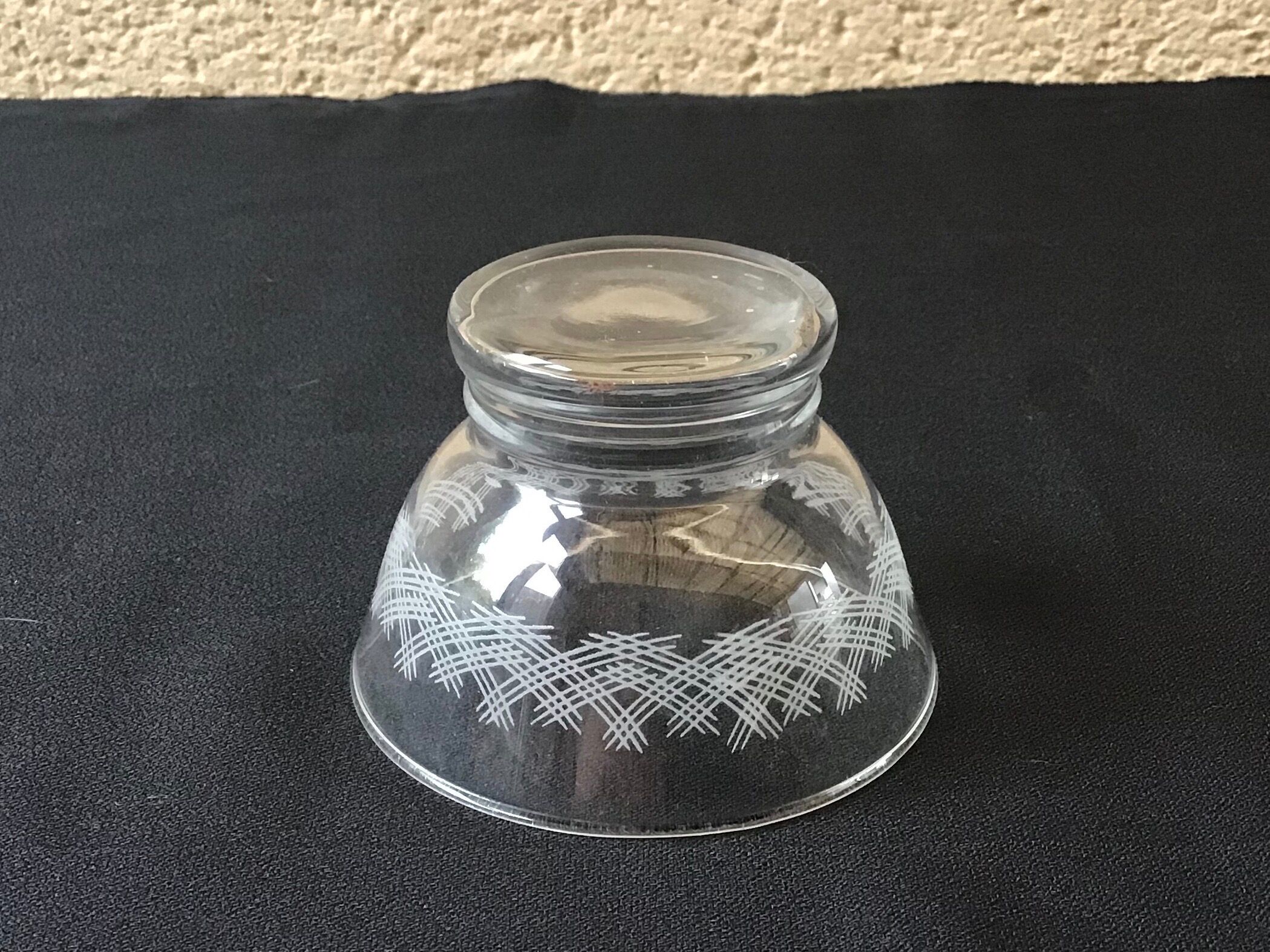 Lot of 16 glass cups vintage 60 glass pressed engraved