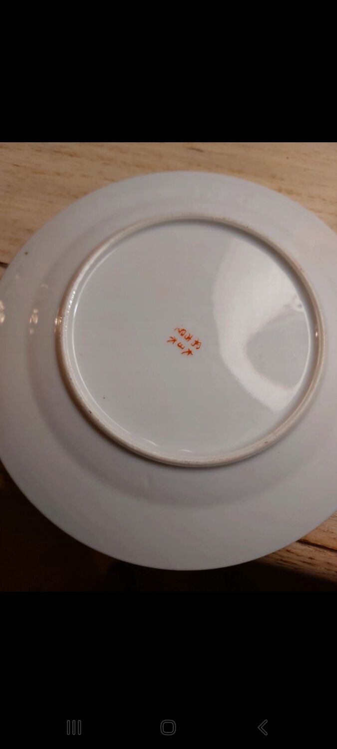 Chinese plates