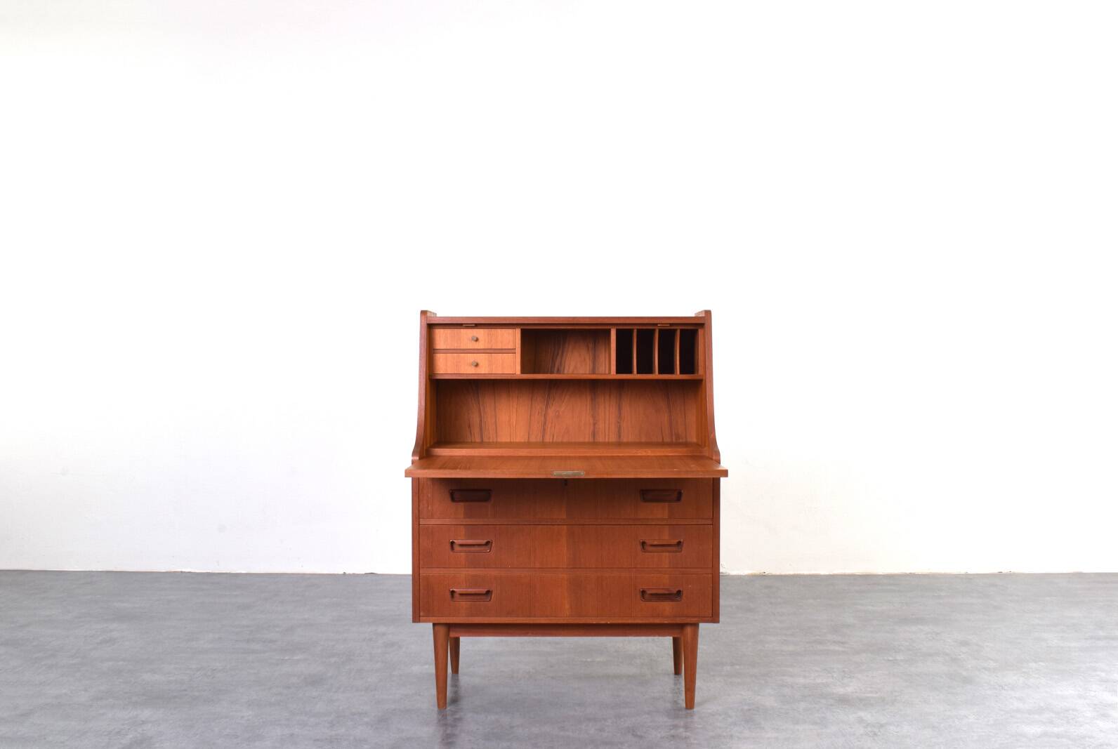 Secrétaire en teck danois du milieu du siècle par Gunnar Nielsen pour Tibergaard, années 1960.