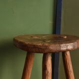 Tripod brutalist stool