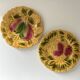 2 assiettes Sarreguemines en barbotine