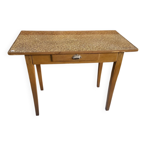 Table campagnarde